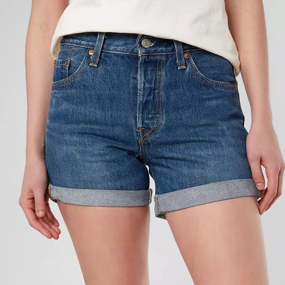 NEW Levi’s 501 Long Short Rolled Hem Dark Wash - 24